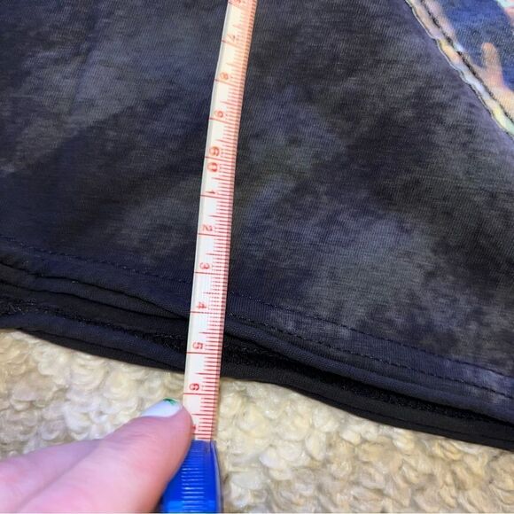 Disney store T-shirt size L - Picture 7 of 9